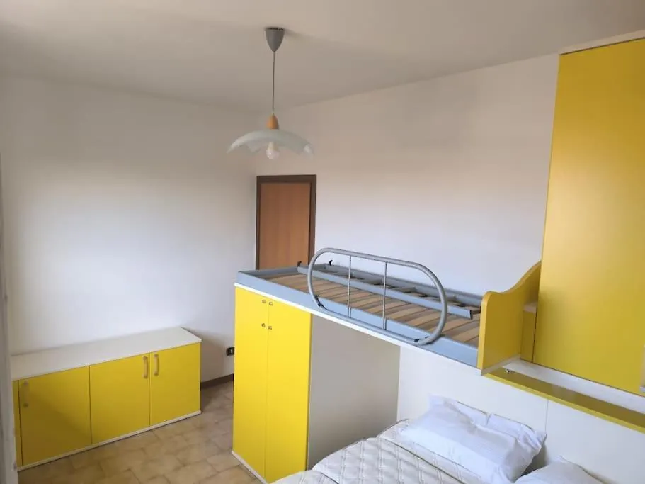 Apartment Galleria 2 Agosto 1980 Yellow N1 Bologna